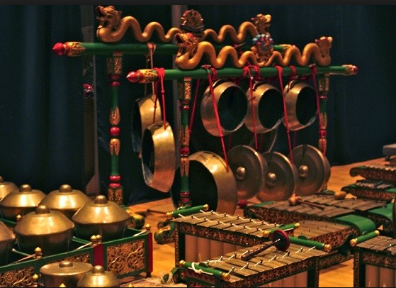 gambar alat musik tradisional gamelan