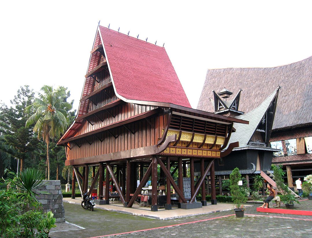Rumah Adat Nias rumah adat sumatera utara