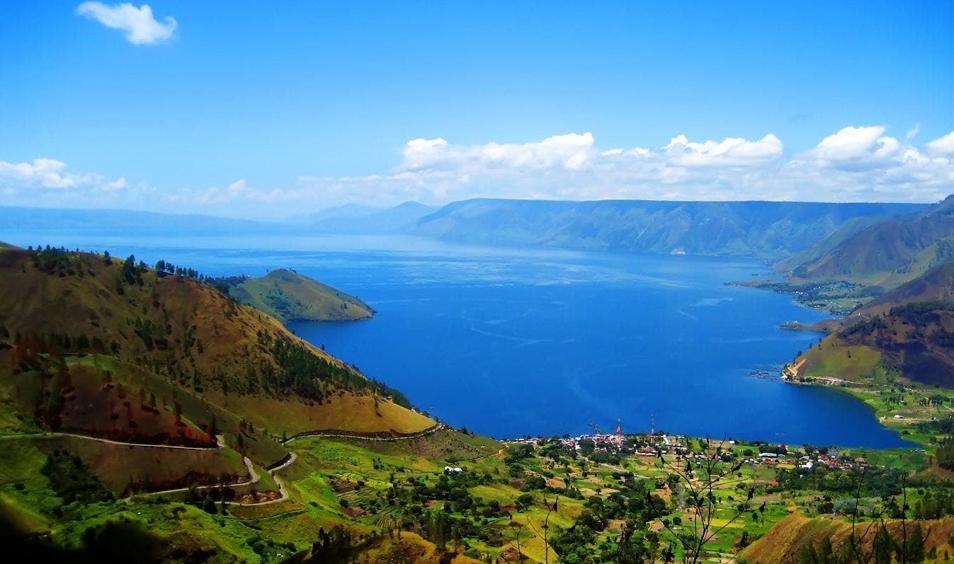 gambar alam indonesia danau toba