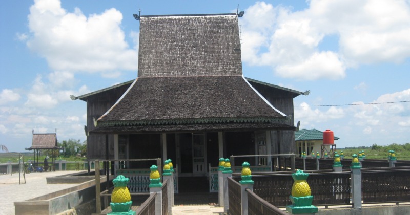 Rumah Baanjung Gajah Baliku rumah adat kalimantan selatan