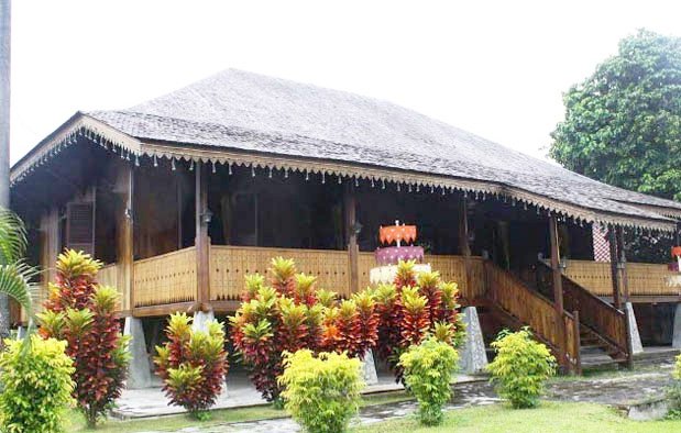 rumah panggung Rumah Adat Bangka Belitung