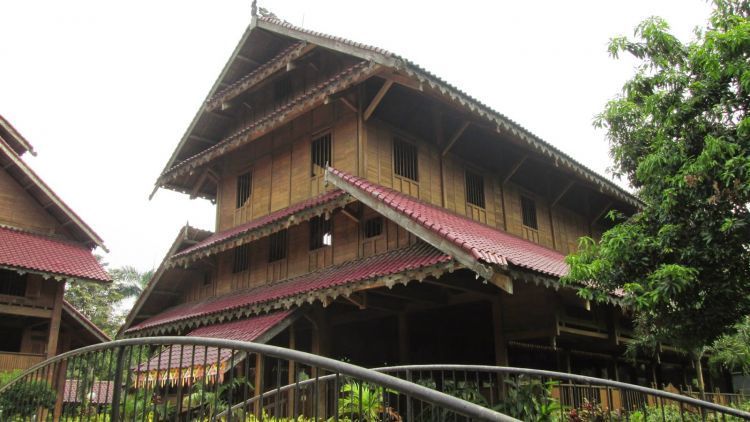 Rumah Adat Banua Tada, Sulawesi Tenggara